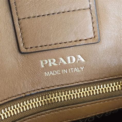 borsa prada bicolore|borse in pelle prada.